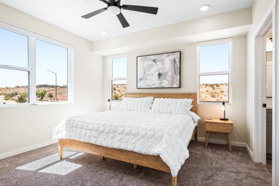 Lagoon Desert Retreat condo Apartment in St George