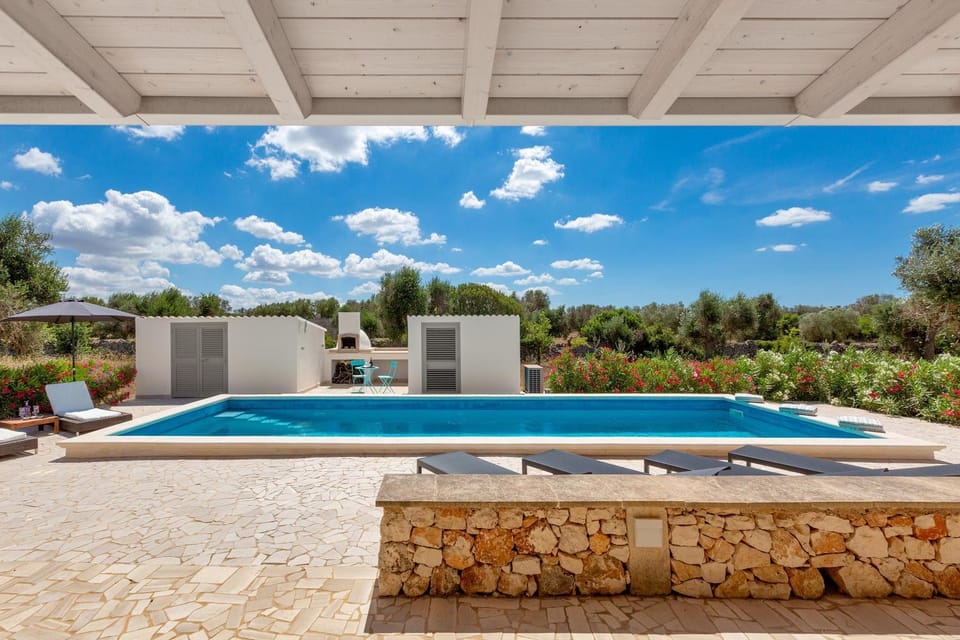Pool view, Swimming pool