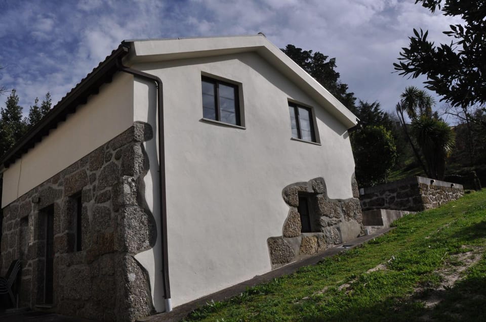 Casa Agave - Quinta da Encavalada - relaxing holiday house with beautiful view and swimmingpool House in Coimbra District, Portugal