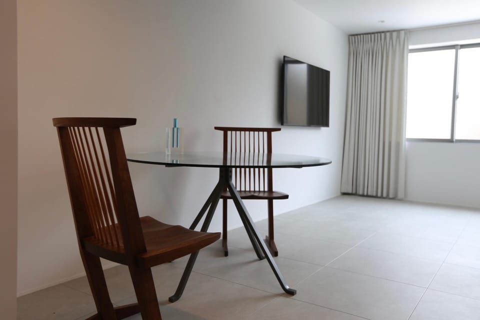TV and multimedia, Dining area