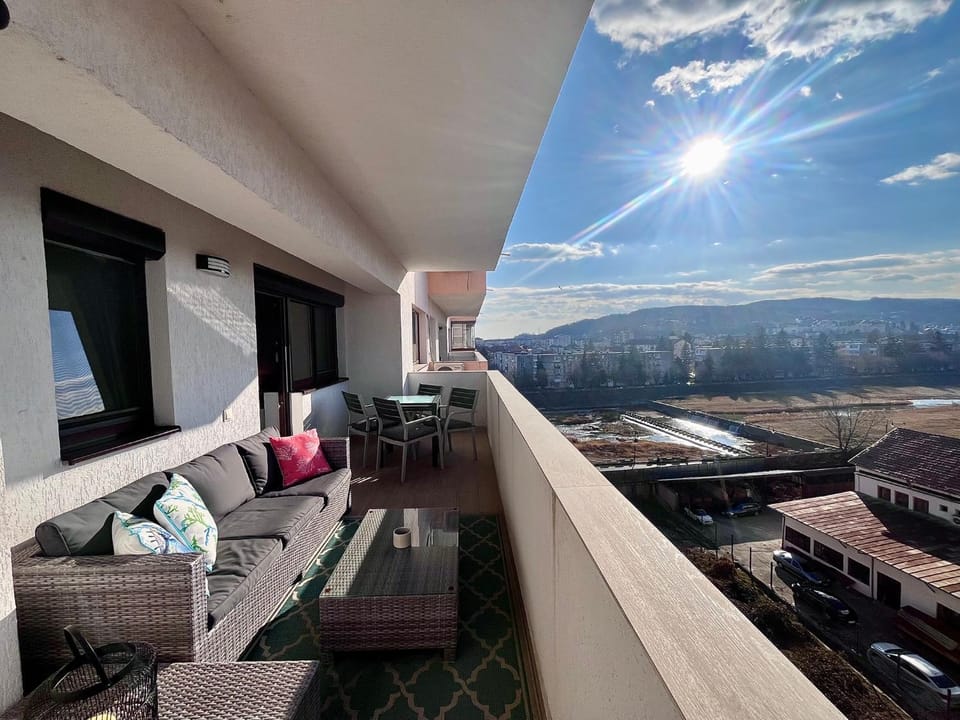 View (from property/room), Balcony/Terrace
