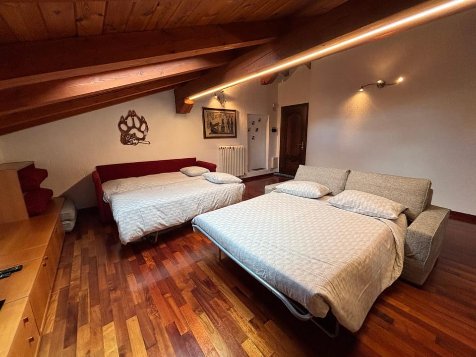 La Casa Dell'Acero Apartment in Aosta Valley, Italy