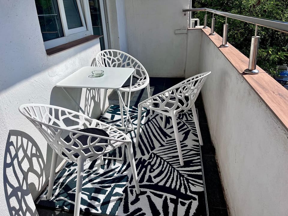Balcony/Terrace, Balcony/Terrace