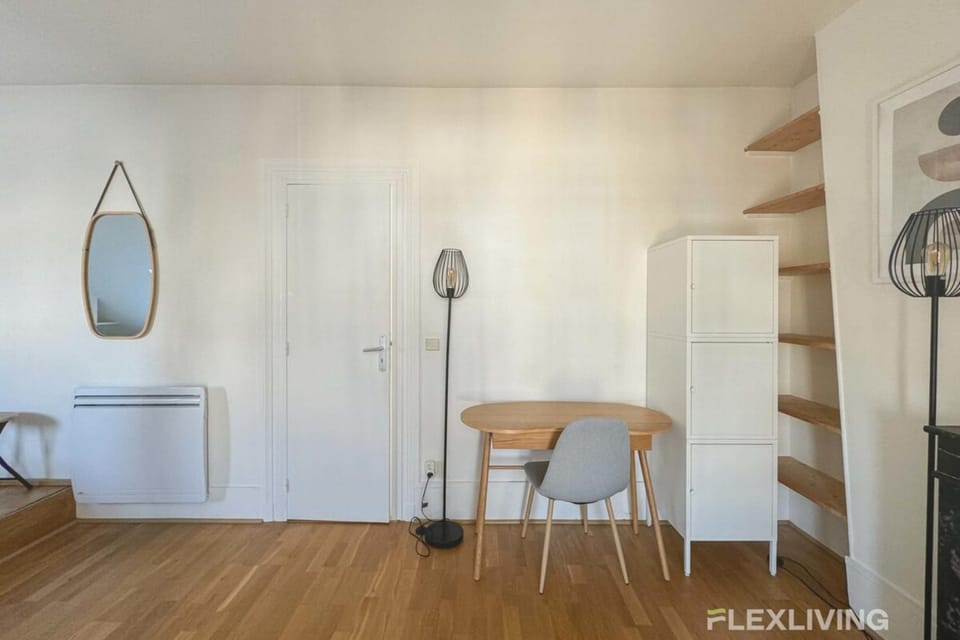Flexliving - whole flat - Bausset Apartment in Paris