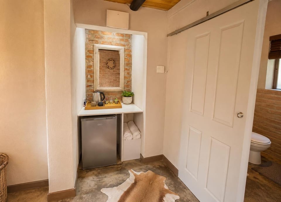 Singwe Private Safari Lodge Kruger Bed and Breakfast in South Africa