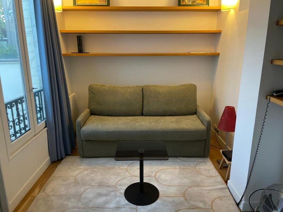 Le Caviste - Lumineux & Calme - by Mon Petit Faré Apartment in Paris