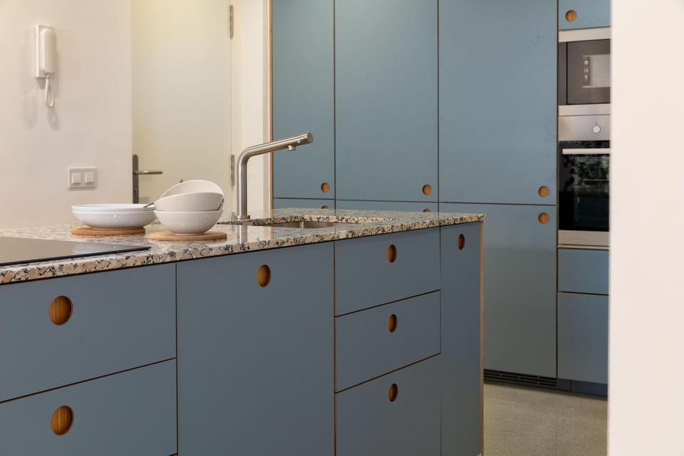 Kitchen or kitchenette, stove