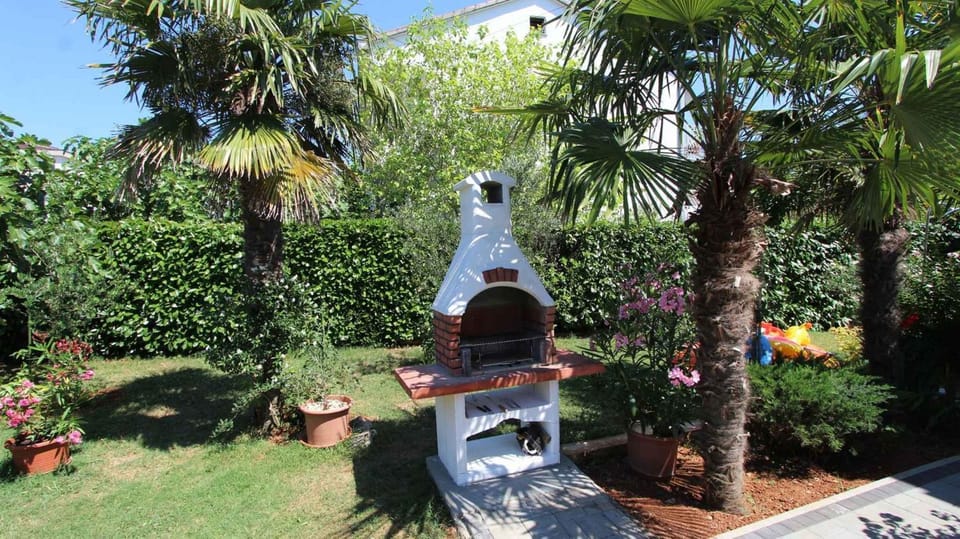 Summer, BBQ facilities