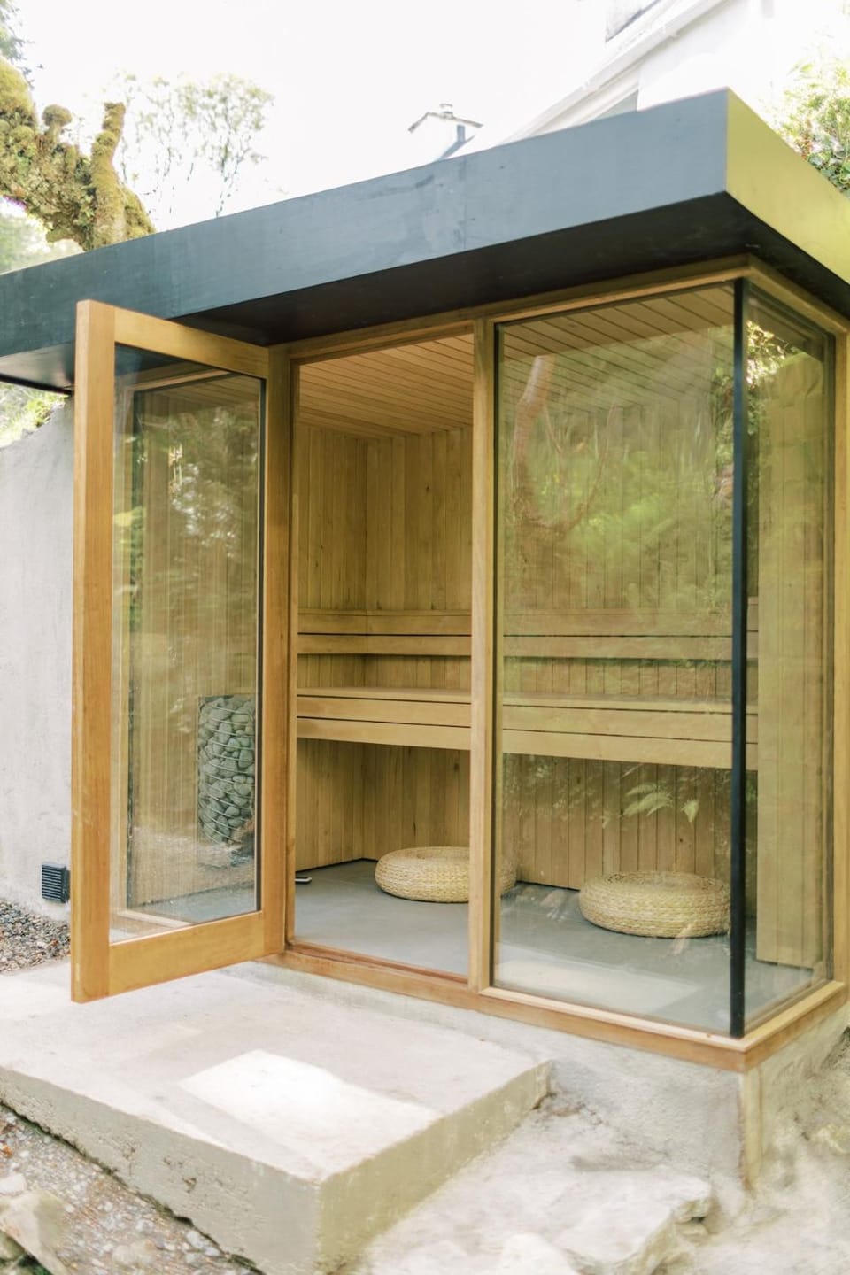 Property building, Sauna, River view