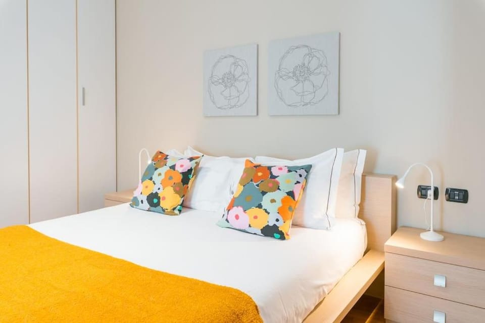 R Limone House Apartment in Como