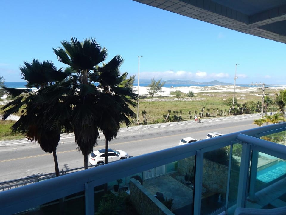 Vista incrível para o mar - apto 2 quartos com área de lazer completa - Mandai Apartment in Cabo Frio