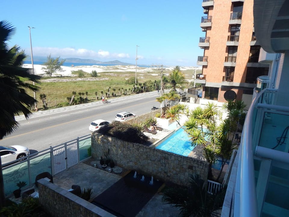 Vista incrível para o mar - apto 2 quartos com área de lazer completa - Mandai Apartment in Cabo Frio