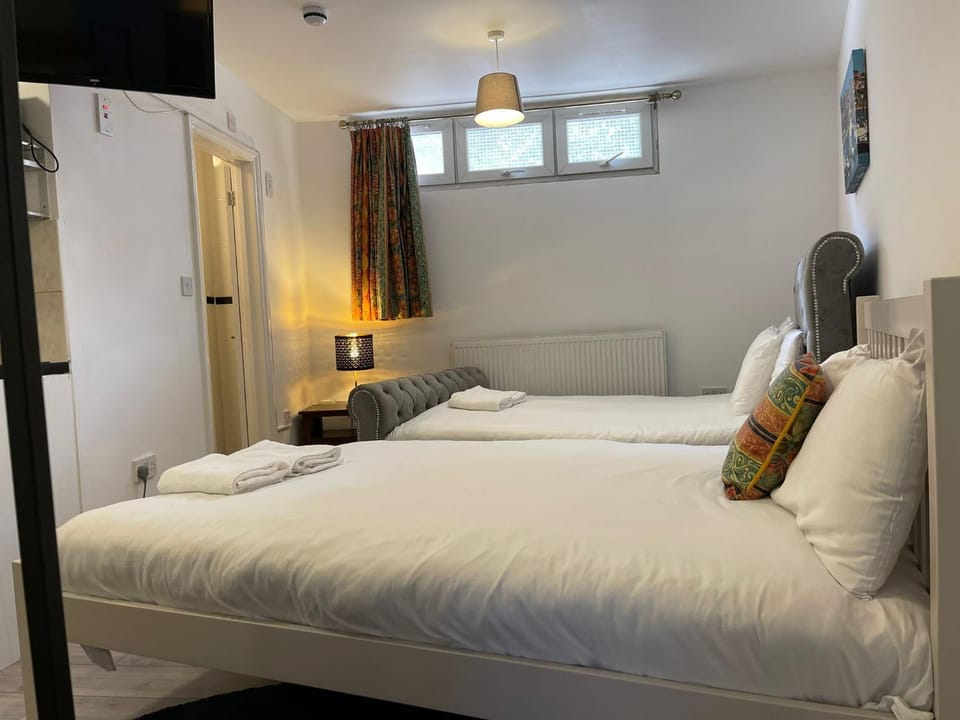 Quadruple Studio with Outdoor Space near King's Cross Apartment in London Borough of Islington