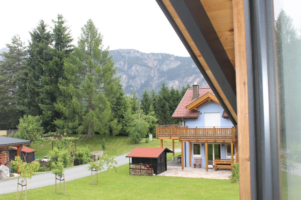 Haus 3Ländereck AT-SLO-IT an der Piste House in Carinthia, Austria