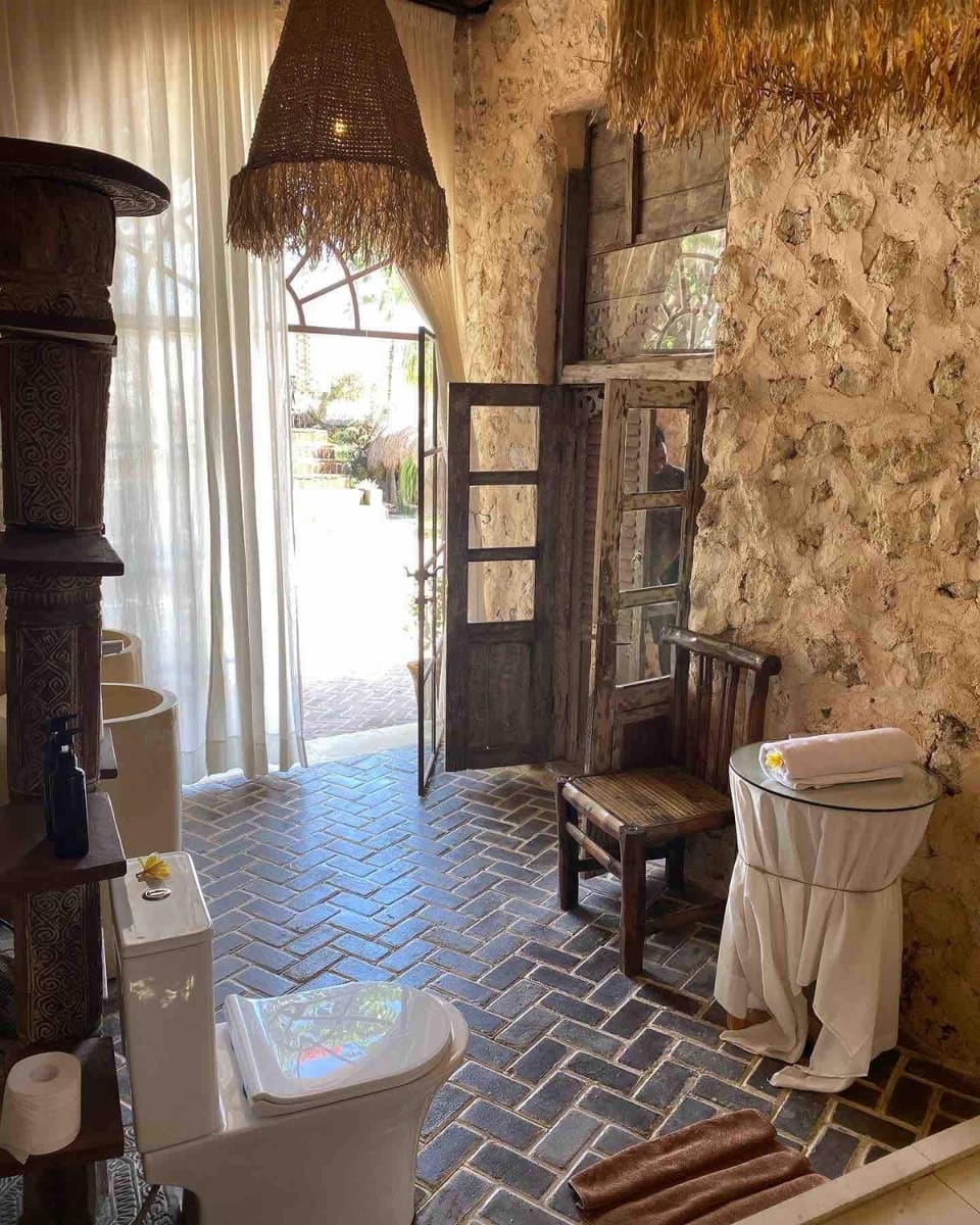 Toilet, Bathroom