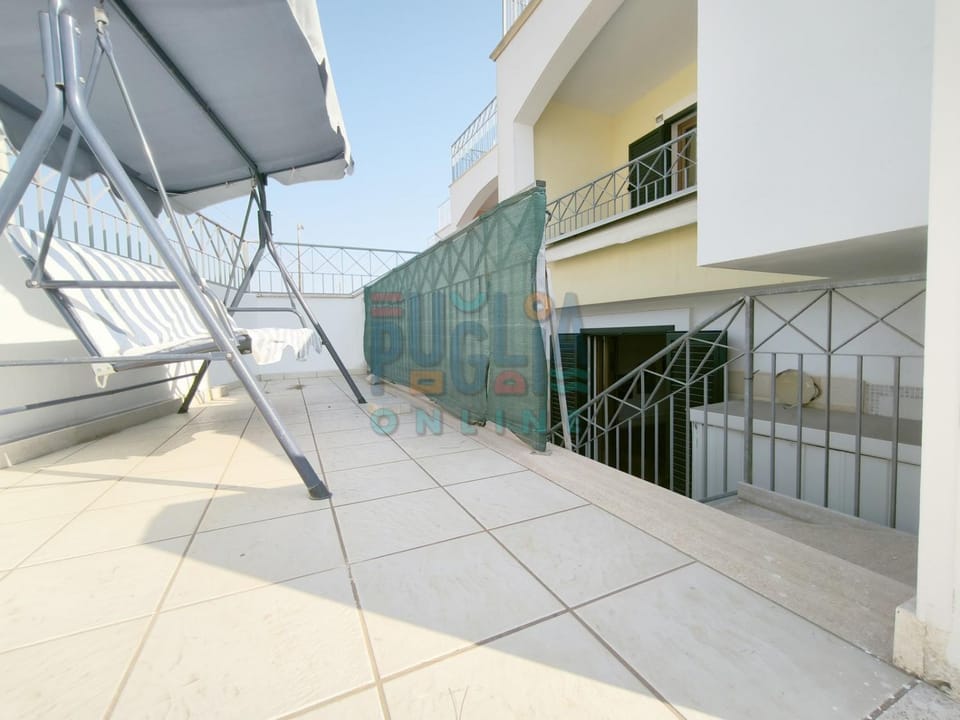 Property building, Day, View (from property/room), Balcony/Terrace