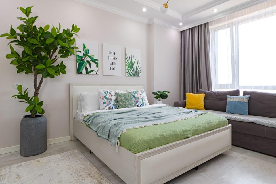 Bed, Living room
