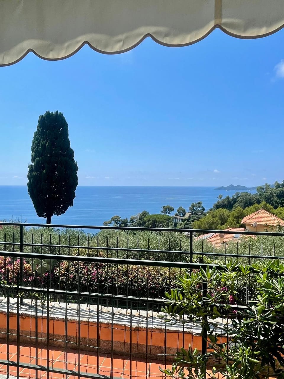 Le Lantane House House in Liguria