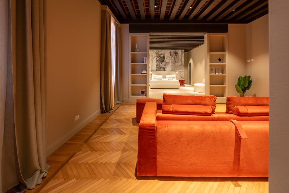 Photo of the whole room