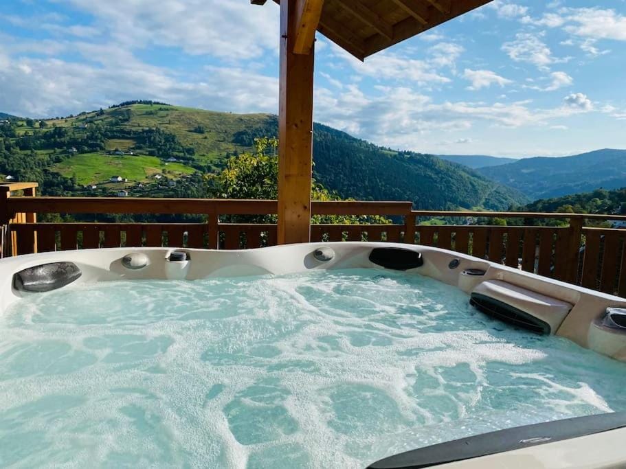Chalet d'exception, spa et sauna, 4p Chalet in La Bresse