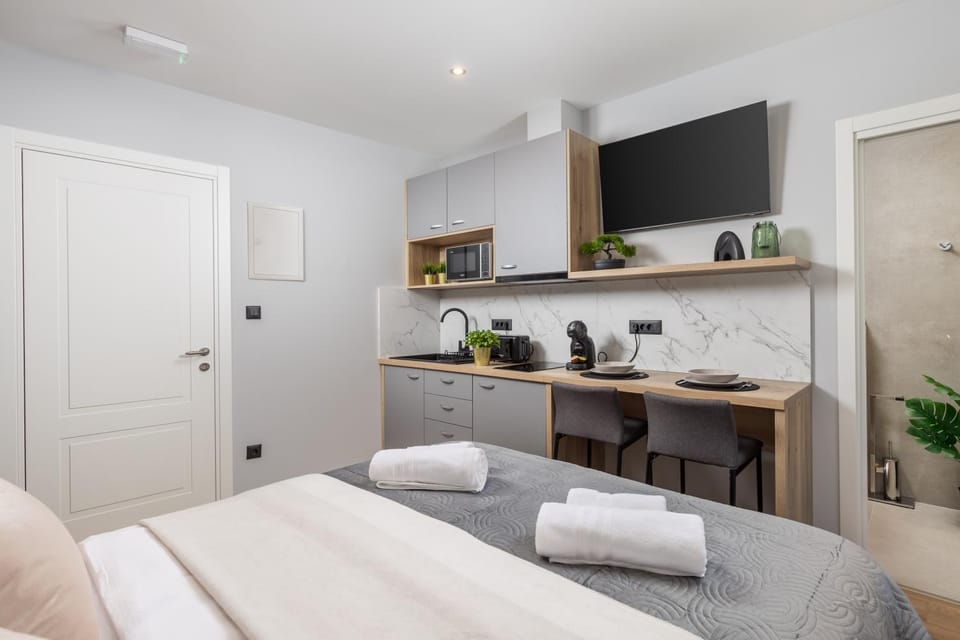 TV and multimedia, Kitchen or kitchenette, Photo of the whole room, towels