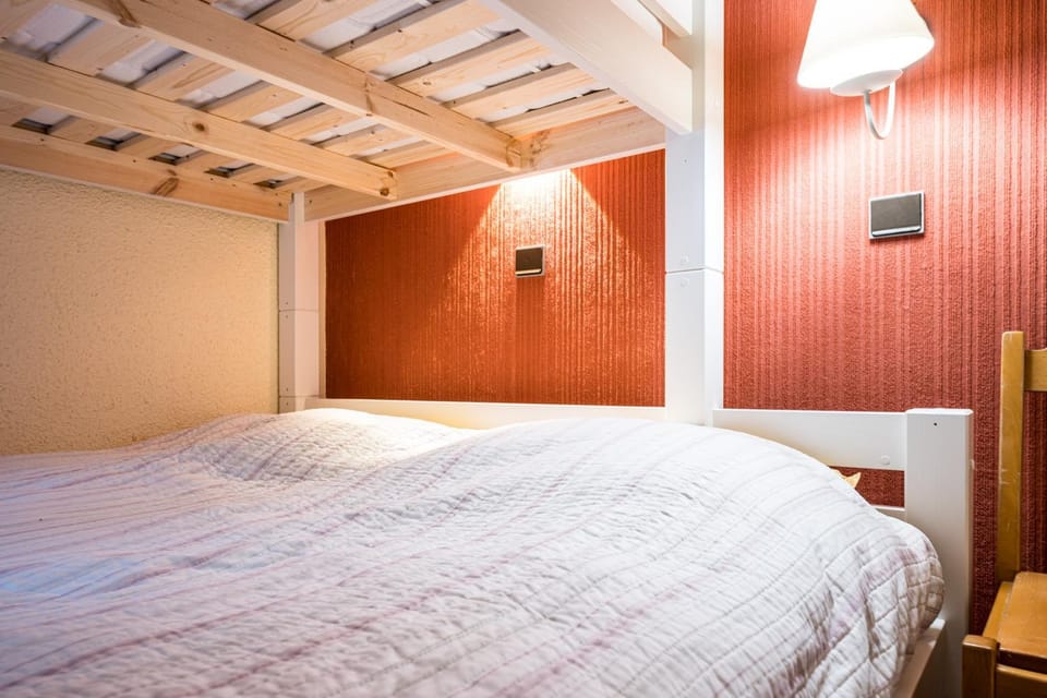 Property building, Living room, Bedroom