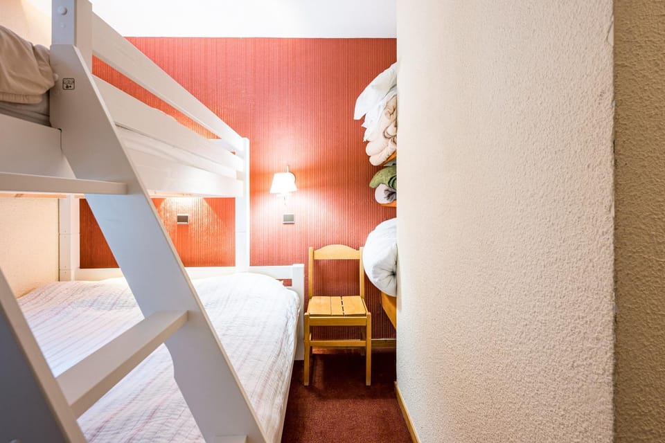 Property building, Living room, Bedroom