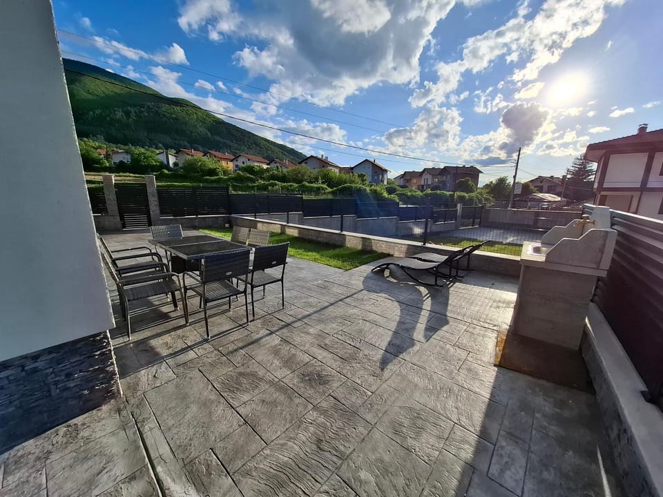 Къщи за гости "Алитея" Villa in North Macedonia