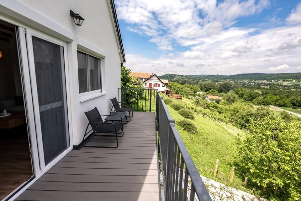 Patio, Natural landscape, View (from property/room), Mountain view