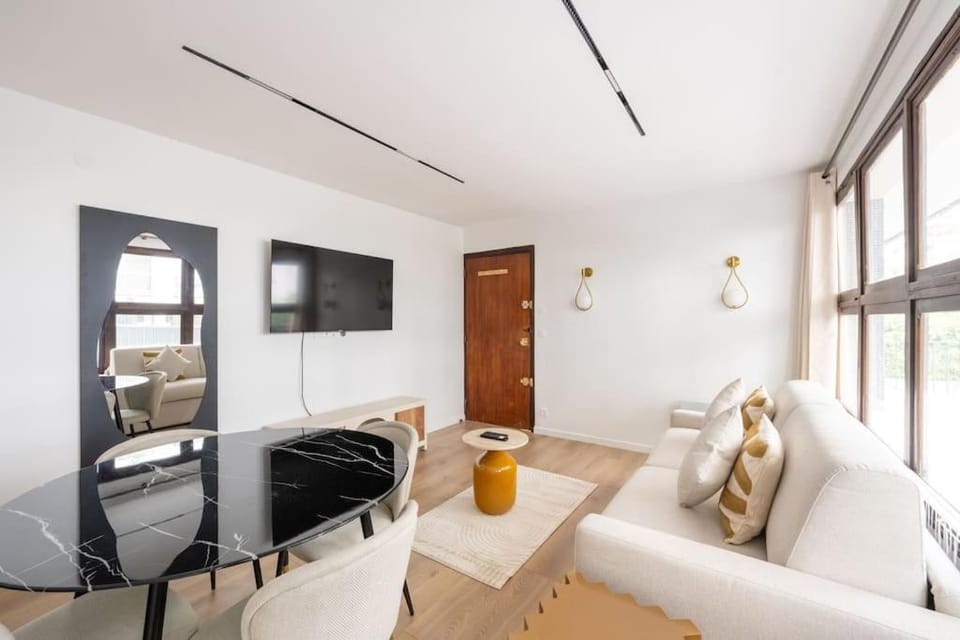 6 pers #2 Chambres #2 SDB #Père Lachaise #Paris 20 Apartment in Paris