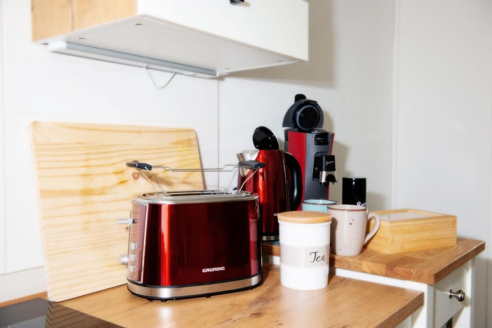 Coffee/tea facilities, kitchen