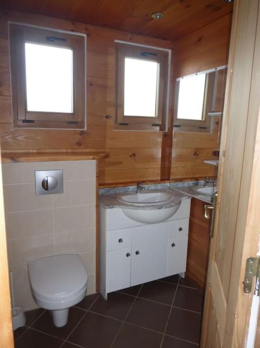 Toilet, Bathroom