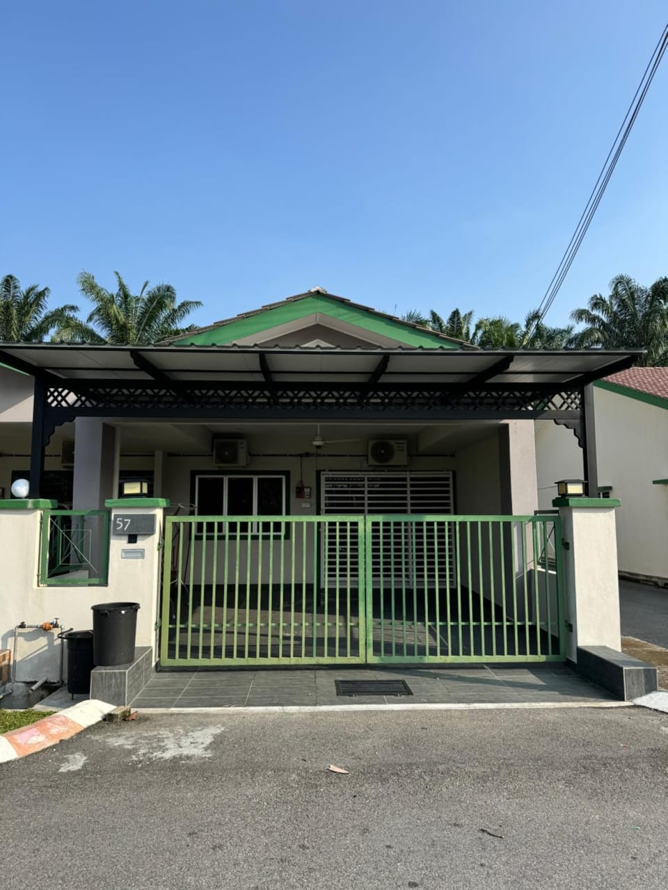 Homestay Taman Banjar Indah, Teluk Intan House in Perak Tengah District