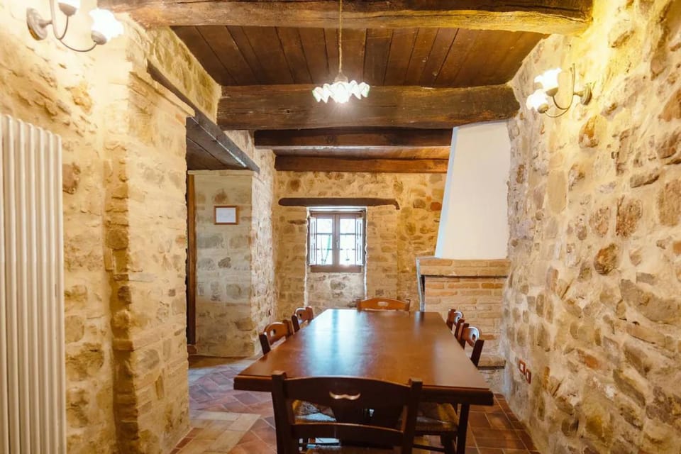 Castello di Cisterna Uno Apartment in Umbria