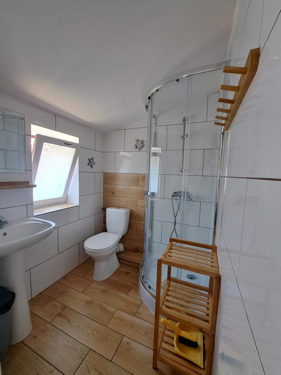 Pod Słoneczkiem Bed and Breakfast in West Pomeranian Voivodeship, Poland