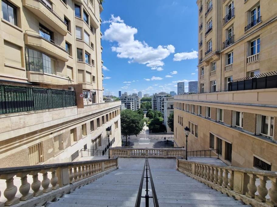 Luxe parisien, charme 16e - À 2 pas du Trocadéro Apartment in Paris