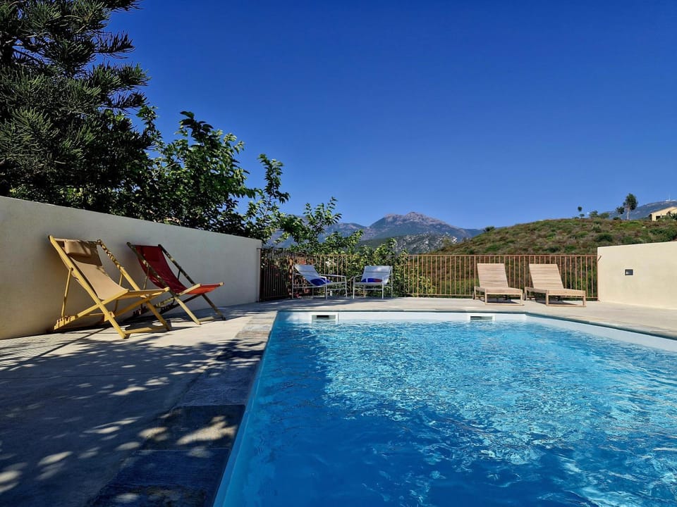 Natural landscape, Garden, Mountain view, Pool view, Swimming pool, sunbed