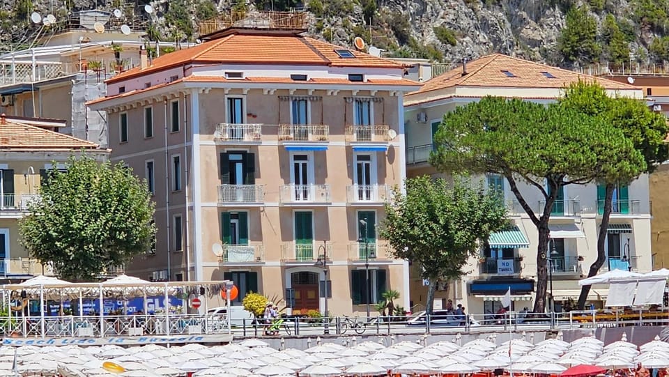 Property building, Day