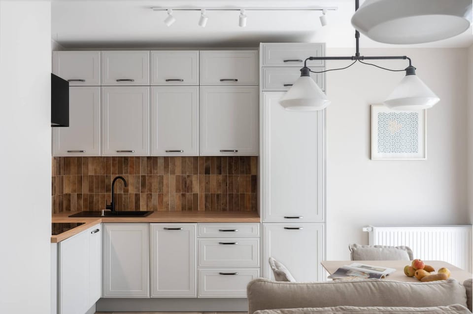 Kitchen or kitchenette, Dining area, heating, stove