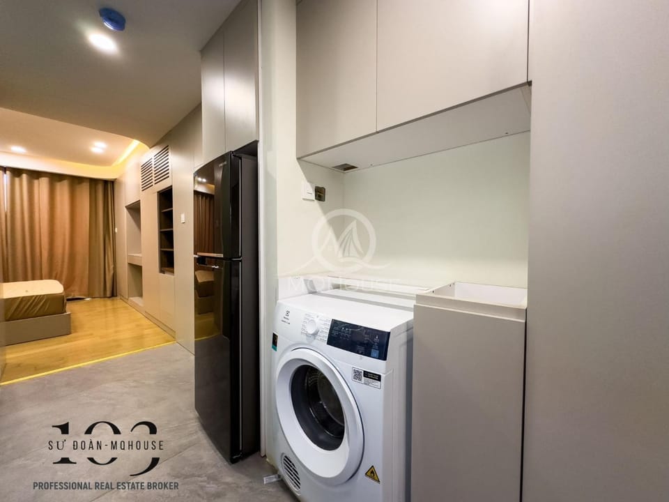 Bed, Kitchen or kitchenette, Photo of the whole room, washing machine, dryer