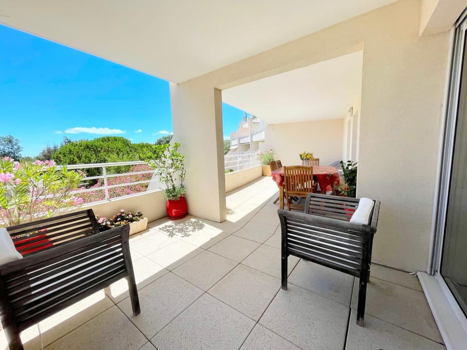 Patio, View (from property/room)