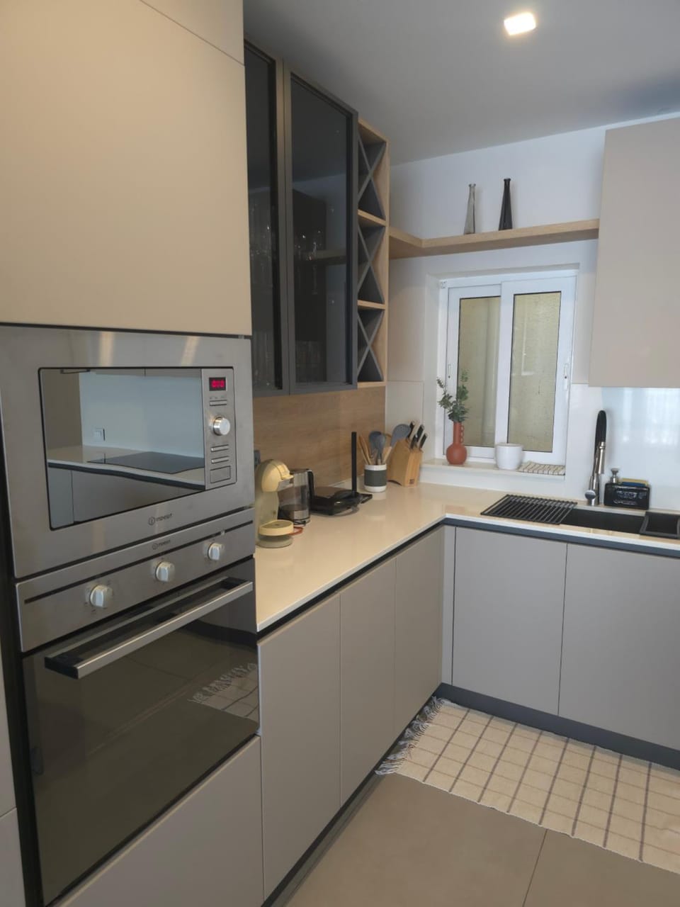 dishwasher, microwave, oven, washing machine, dryer