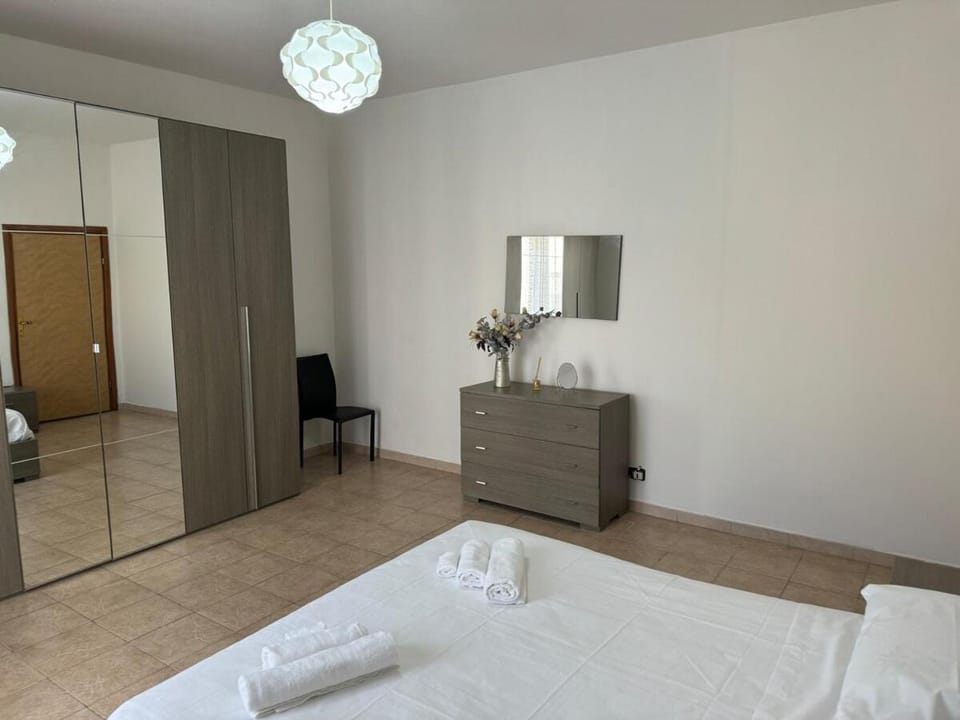 Trilocale Luminoso con parcheggio Apartment in Molise, Italy