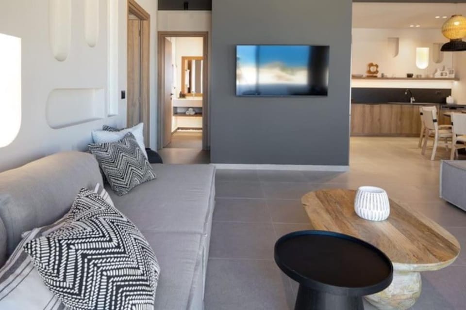 TV and multimedia, Living room