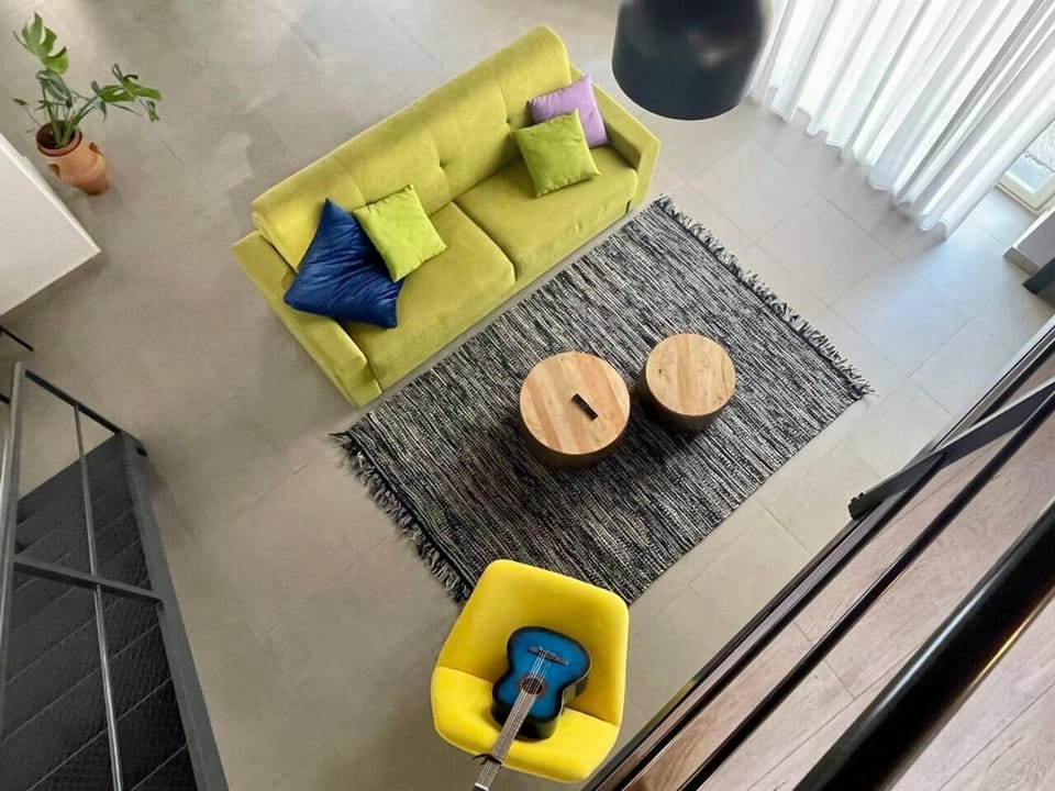 Bivano Sotto il Fortino, 110 m2 di spazio e luce House in Catania