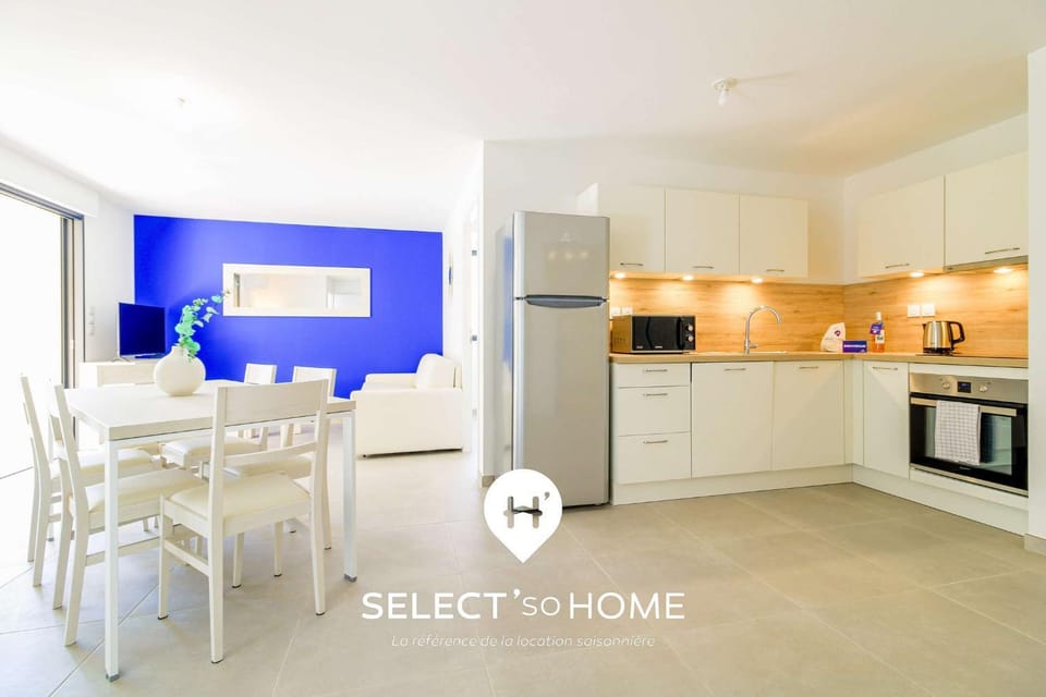 Kitchen or kitchenette, dishwasher, oven, stove, toaster