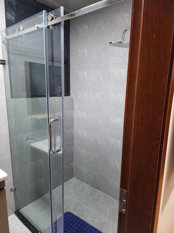 lovely 3 bed, 3.5bath condo Apartment in City of Dar es Salaam