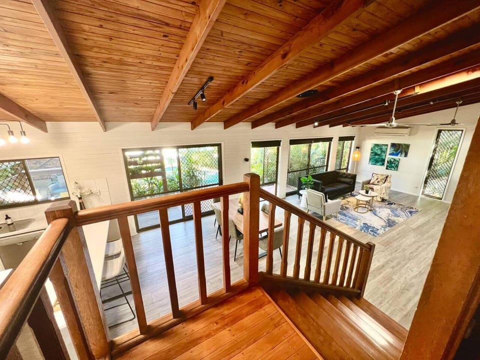 Charming Home in Sunnybank close to plaza with Pool House in Brisbane