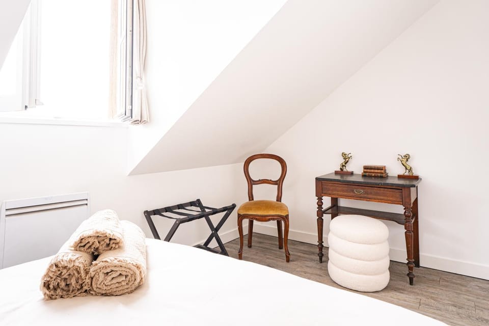 Le cocon de la reine Apartment in Versailles