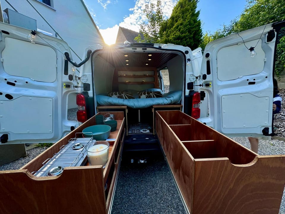 Le vadrouilleur camion aménagé Campground/ 
RV Resort in Hauts-de-France
